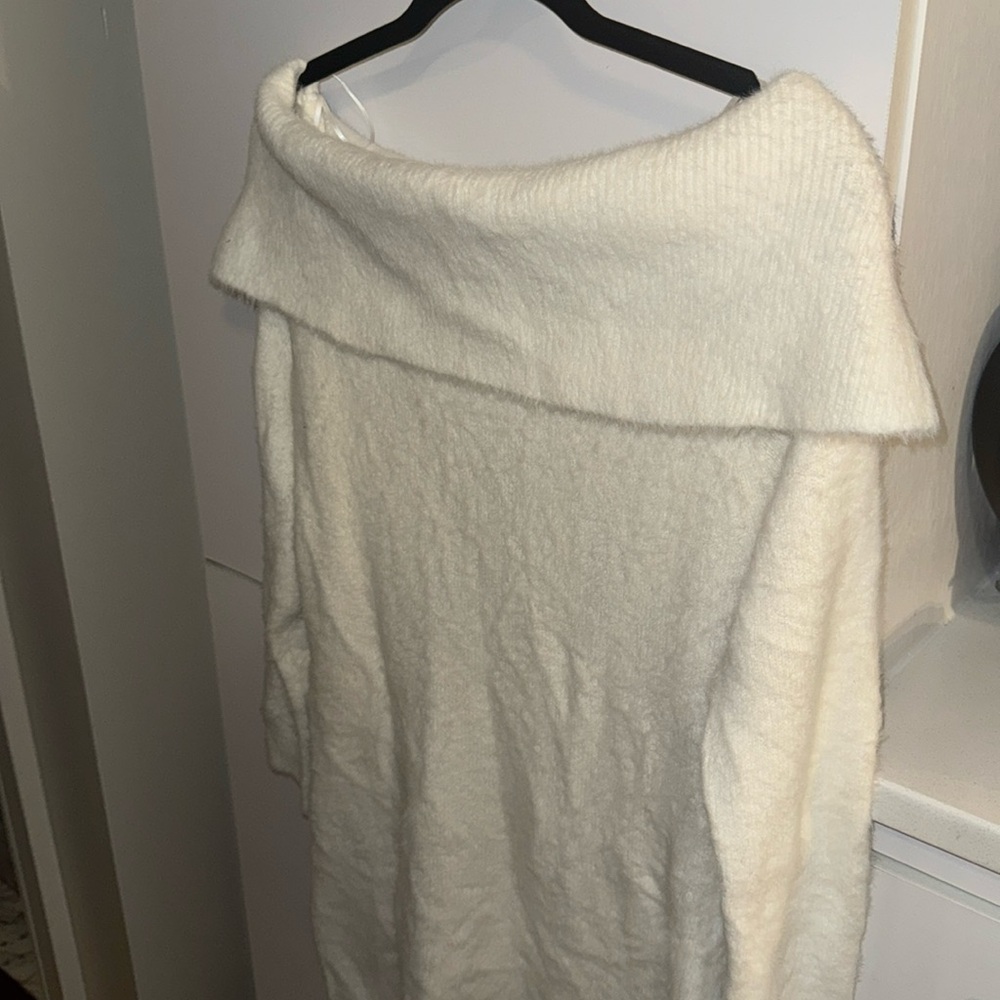 Brand new H&M sweater